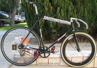 Insane fixed wheel bicycle